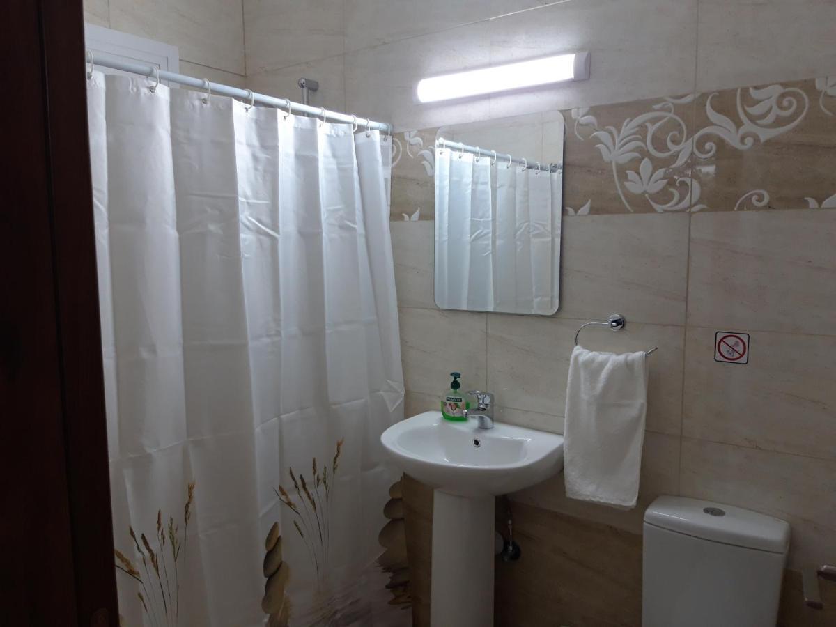 Costas Two-Bedroom Ground Floor Apartment Πάφος Εξωτερικό φωτογραφία