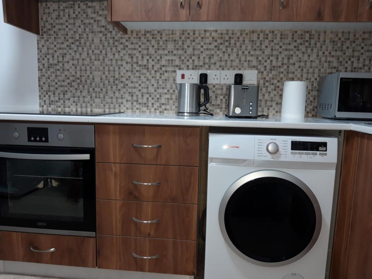 Costas Two-Bedroom Ground Floor Apartment Πάφος Εξωτερικό φωτογραφία