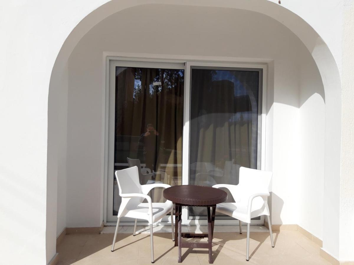 Costas Two-Bedroom Ground Floor Apartment Πάφος Εξωτερικό φωτογραφία